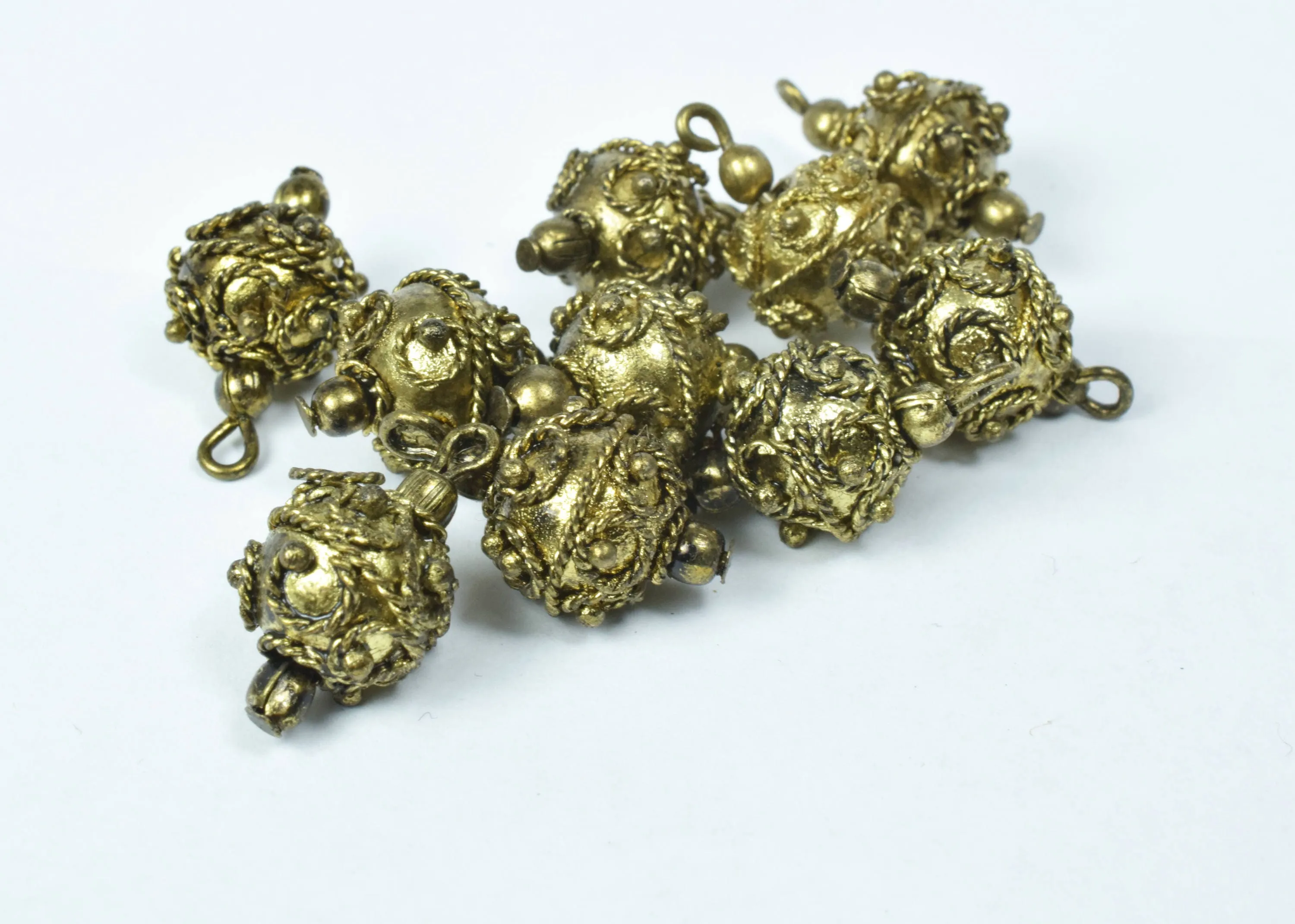 13mm/14mm Bali Eye Pin Antique Gold Plastic Beads/ Sold by 100pcs, Elaborate lightweight plastic, 2mm eye pin, Elaborate beads, Bali beads