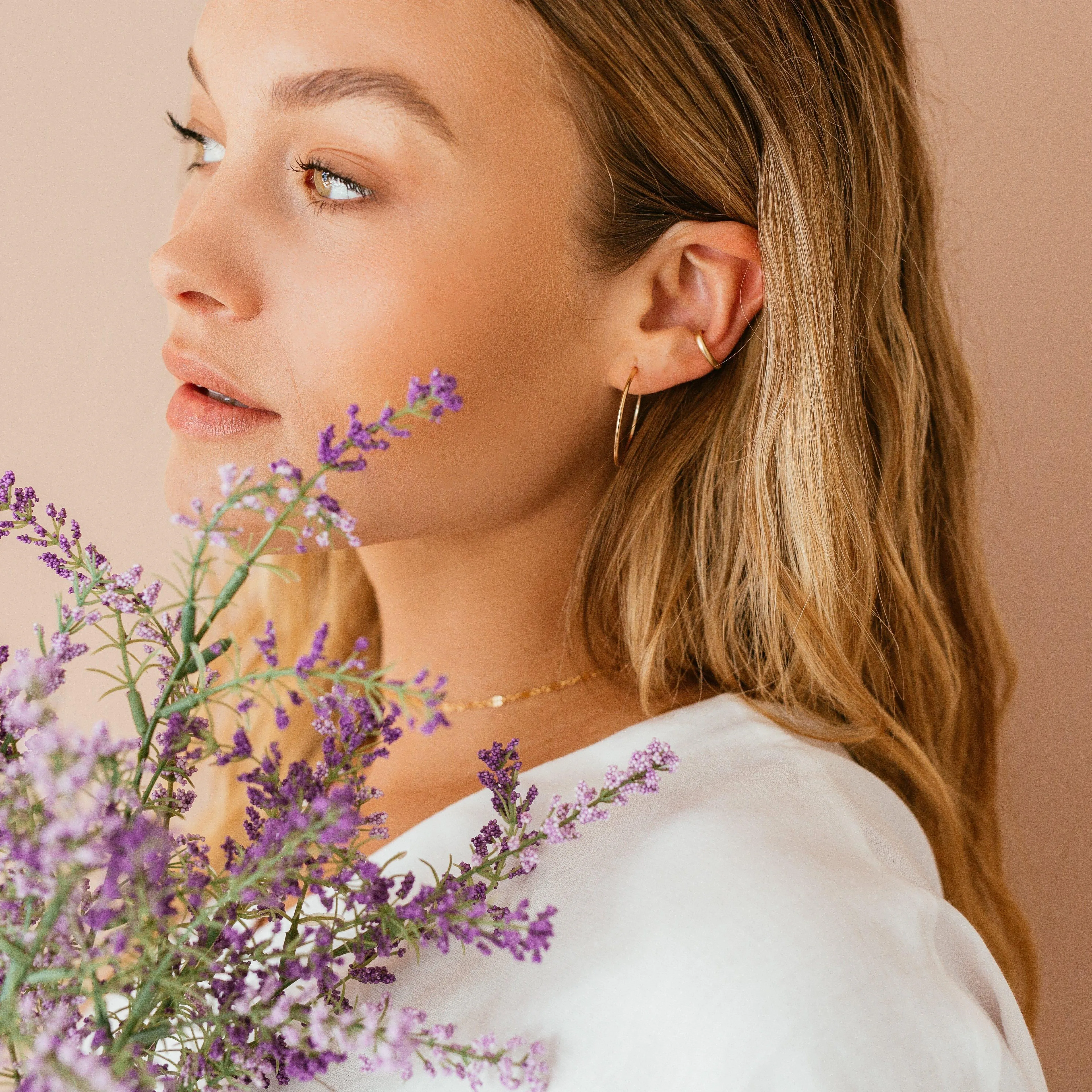 Medium Everyday Hoop Earrings